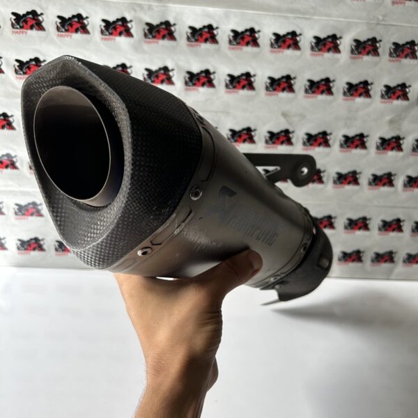 Akrapovic Échappement Enfiler 09-18 BMW S1000RR S1000R M-HAS1Z001 7711-7723814 Peut être Modifié Avec GSXR1000-750-600 GSXS750-1000 Yamaha R6-7-1 FZ1-8 Kawasaki Z800-900 ZX6R 636R casa