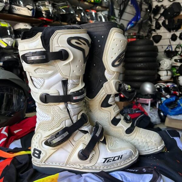 Bottes Alpinestars Tech 8 – Taille 43 – Occasion maroc