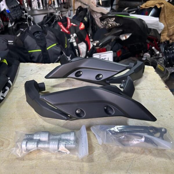 Caches-Mains Yamaha MT-09 Tracer 2015-2020 Neuf casablanca
